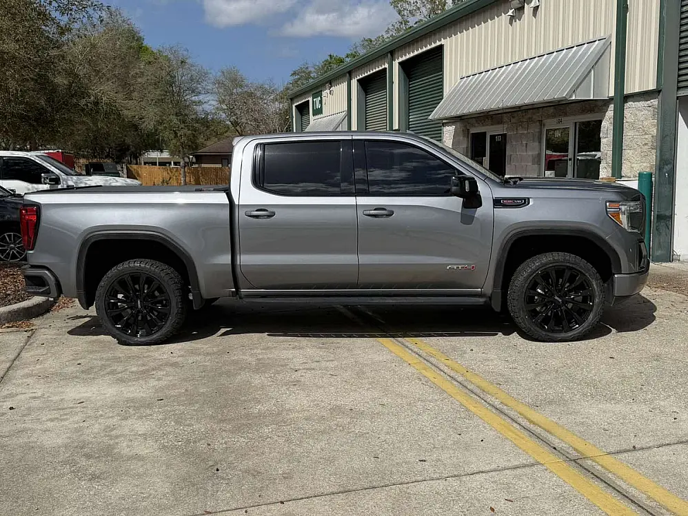 Replica Wheels 22" Denali 1107 Black Rim on 2022 GMC Sierra 1500