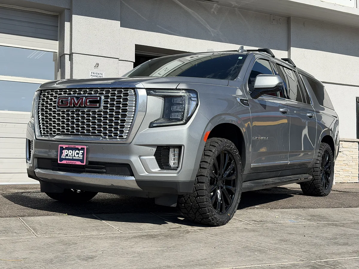 2022 GMC Yukon XL Running Replica Wheels 22" Denali 1107 Black
