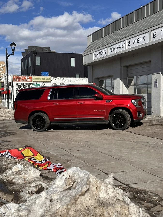 2023 GMC Yukon
