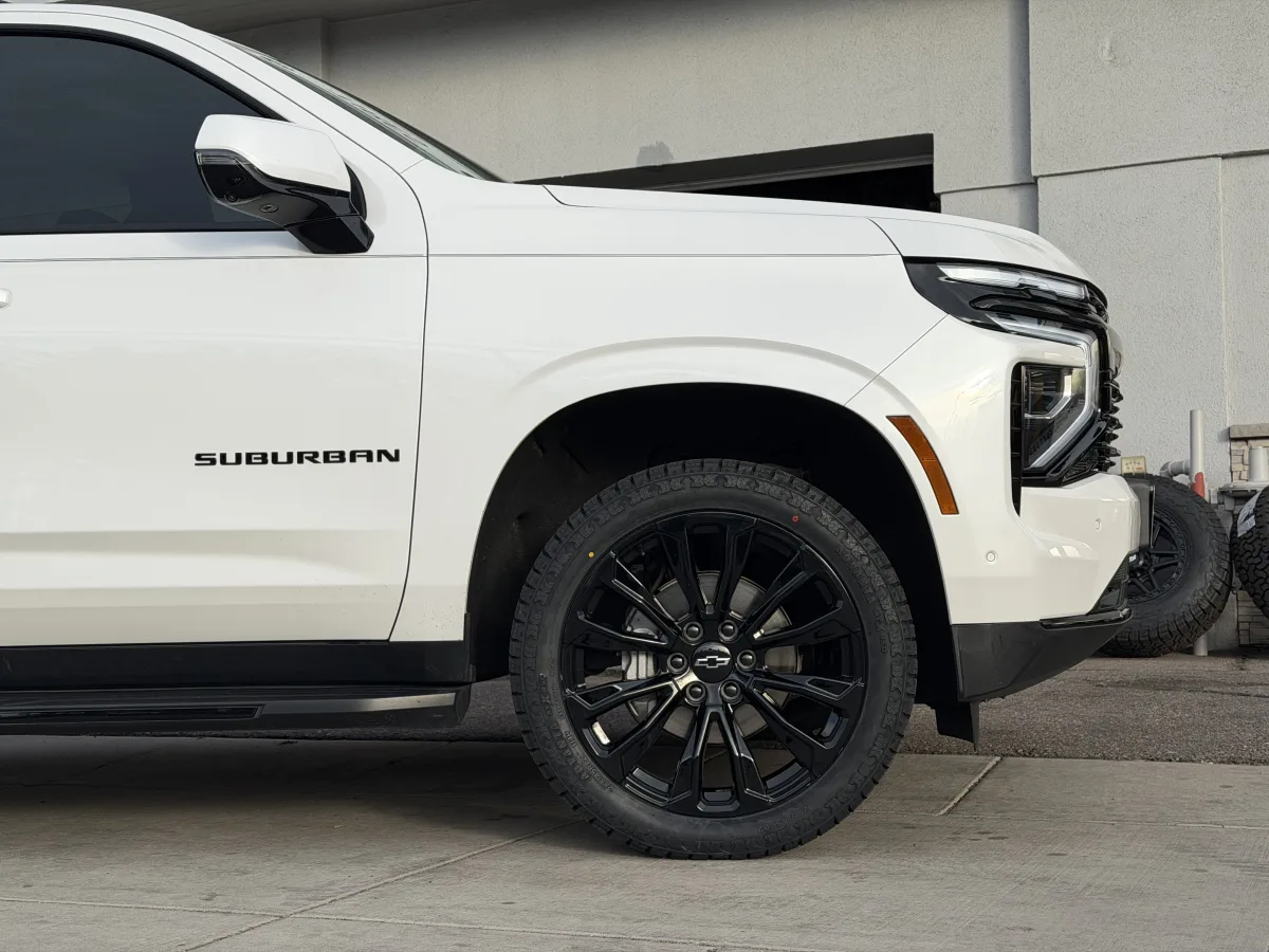 Replica Wheels 22" Denali 1107 Black on 2024 Chevrolet Suburban