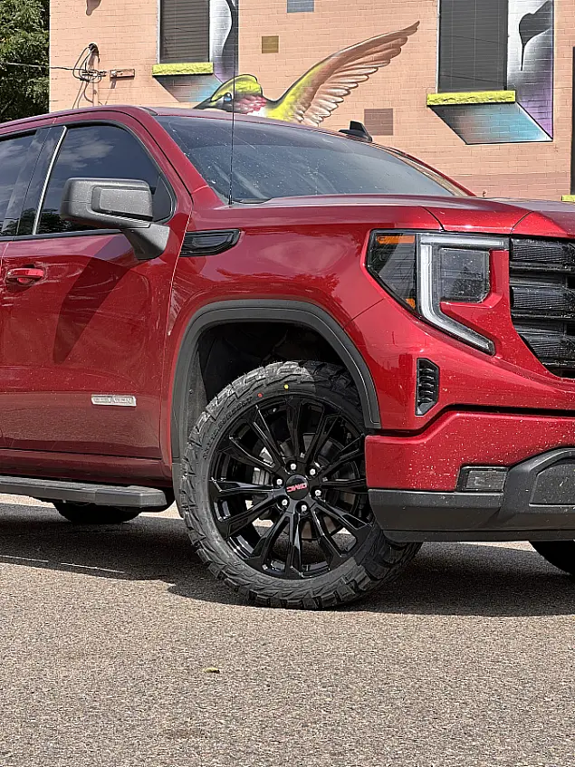 Replica Wheels 22" Denali 1107 Black Rim on 2025 GMC Sierra 1500