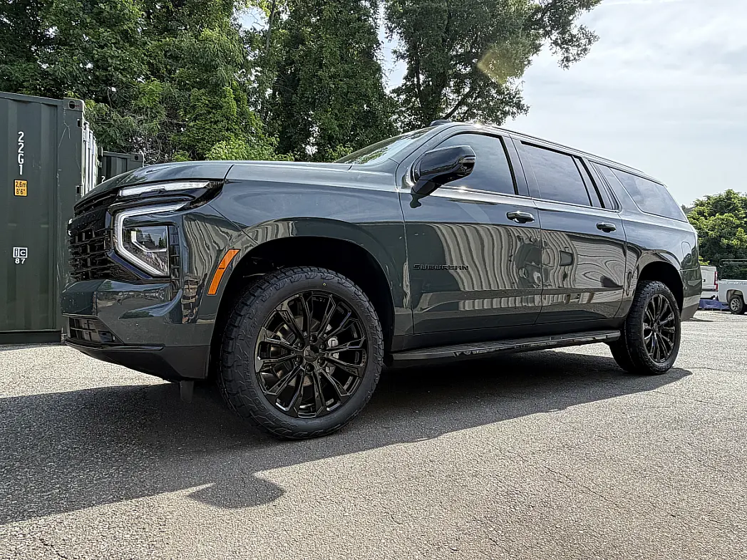 2026 Chevrolet Suburban with Replica Wheels 22" Denali 1107 Black Rims