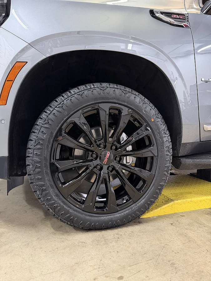 2026 GMC Yukon with Replica Wheels 22" Denali 1107 Black Wheels