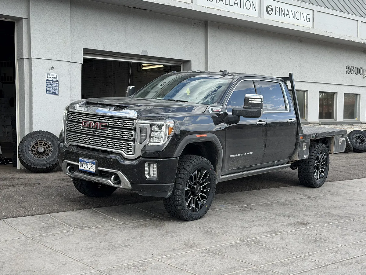 2021 GMC Sierra 3500HD Replica Wheels 22" High Country 8x180mm Style 1140 Black and Milled Wheel