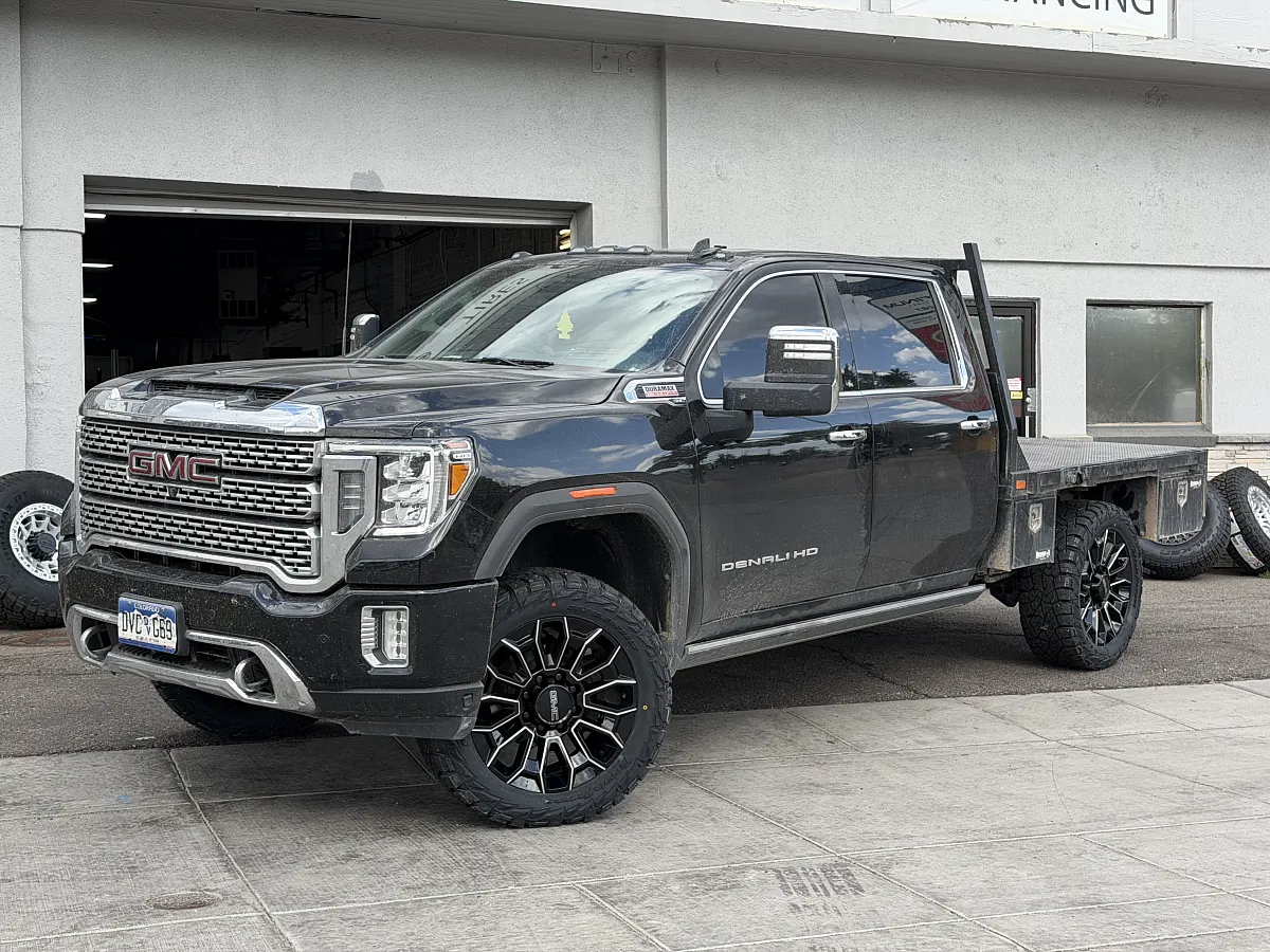 Replica Wheels 22" High Country 8x180mm Style 1140 Black and Milled on 2021 GMC Sierra 3500HD