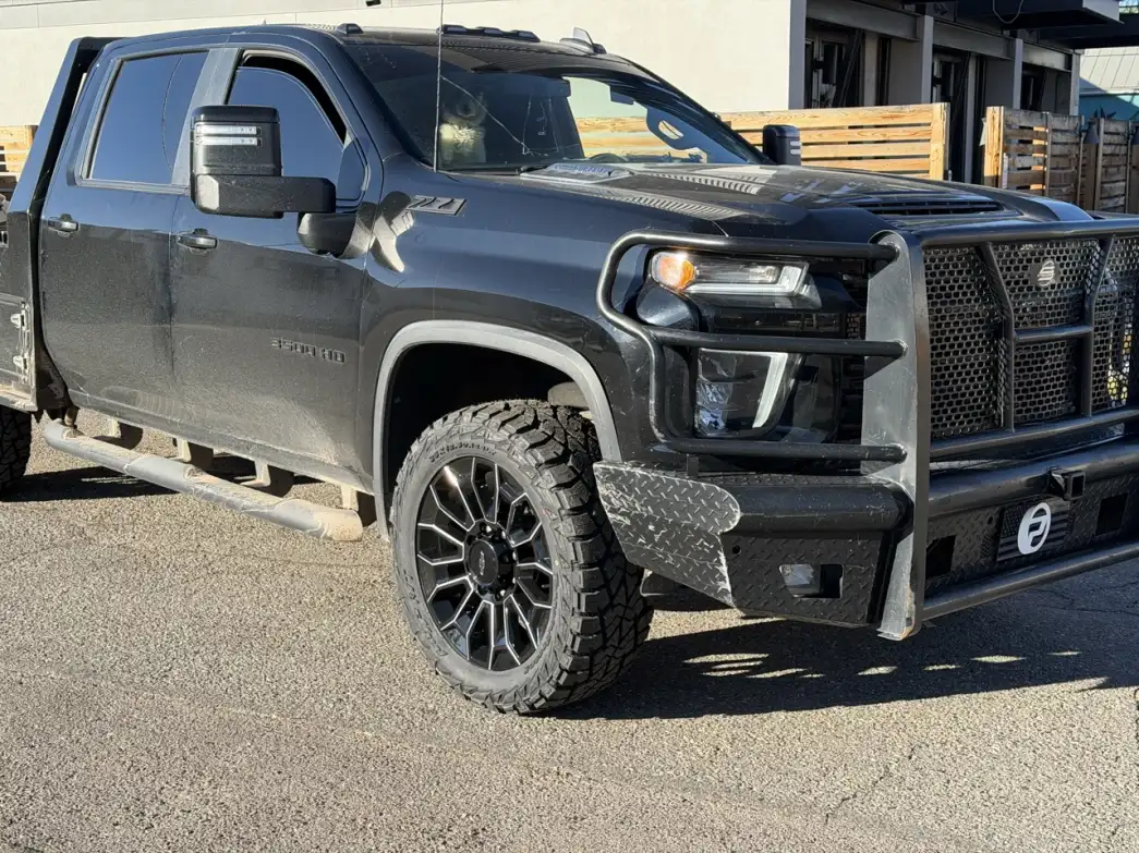 Replica Wheels 22" High Country 8x180mm Style 1140 Black and Milled Aftermarket Wheel on 2024 Chevrolet Silverado 3500HD
