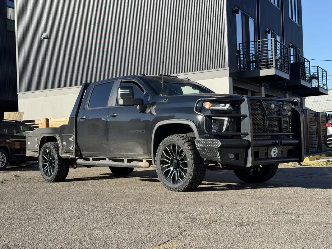 Replica Wheels 22" High Country 8x180mm Style 1140 Black and Milled on 2024 Chevrolet Silverado 3500HD