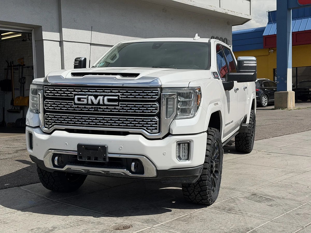 2022 GMC Sierra 3500HD with Replica Wheels 22" High Country 8x180mm Style 1140 Black Rims