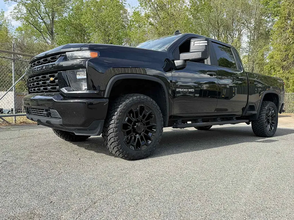 Black Replica Wheels 22" High Country 8x180mm Style 1140 on 2023 Chevrolet Silverado 2500HD