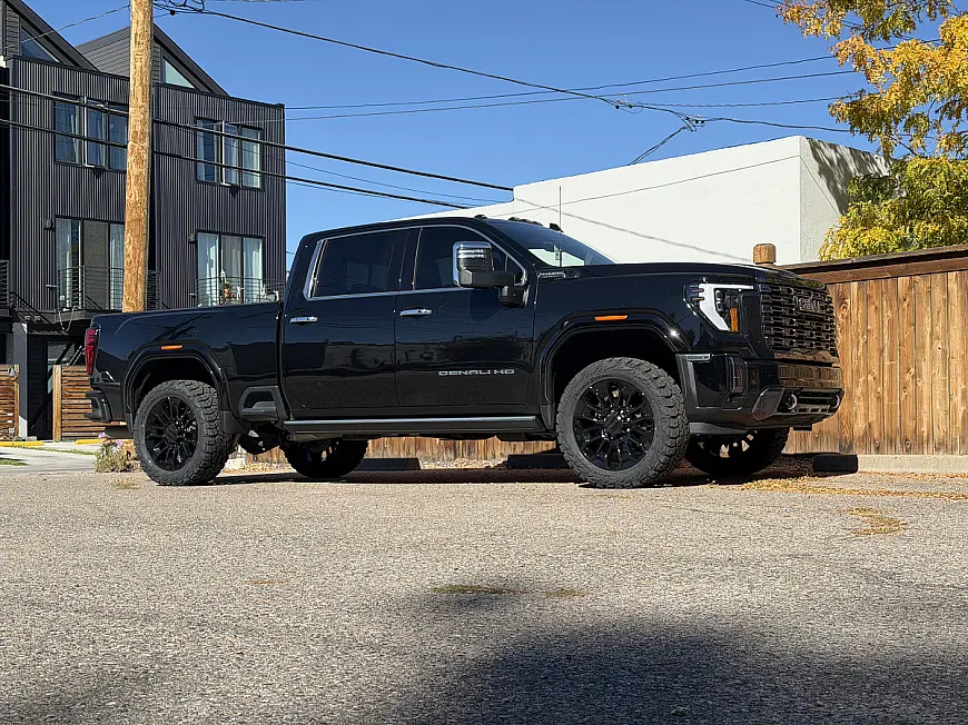 2025 GMC Sierra 2500HD Replica Wheels 22" High Country 8x180mm Style 1140 Black Wheel