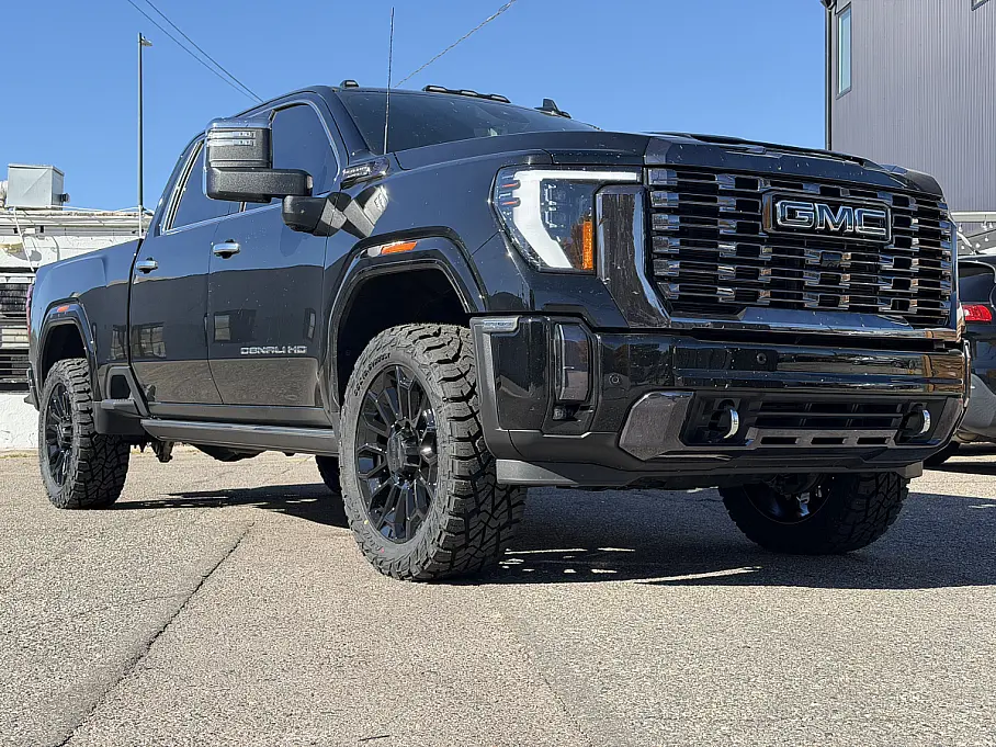 Replica Wheels 22" High Country 8x180mm Style 1140 Black on 2025 GMC Sierra 2500HD