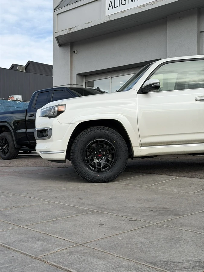 2019 Toyota 4Runner with Black Replica Wheels 17" TRD Pro 302 Rims