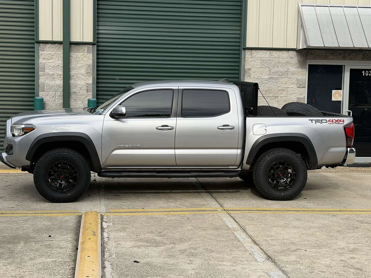 Replica Wheels 17" TRD Pro 302 Black Rim on 2022 Toyota Tacoma