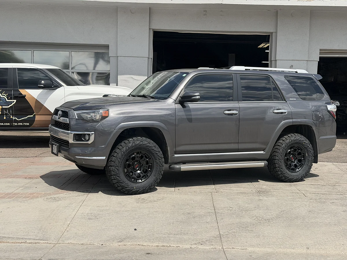 2021 Toyota 4Runner with Black Replica Wheels 17" TRD Pro 303 Rims