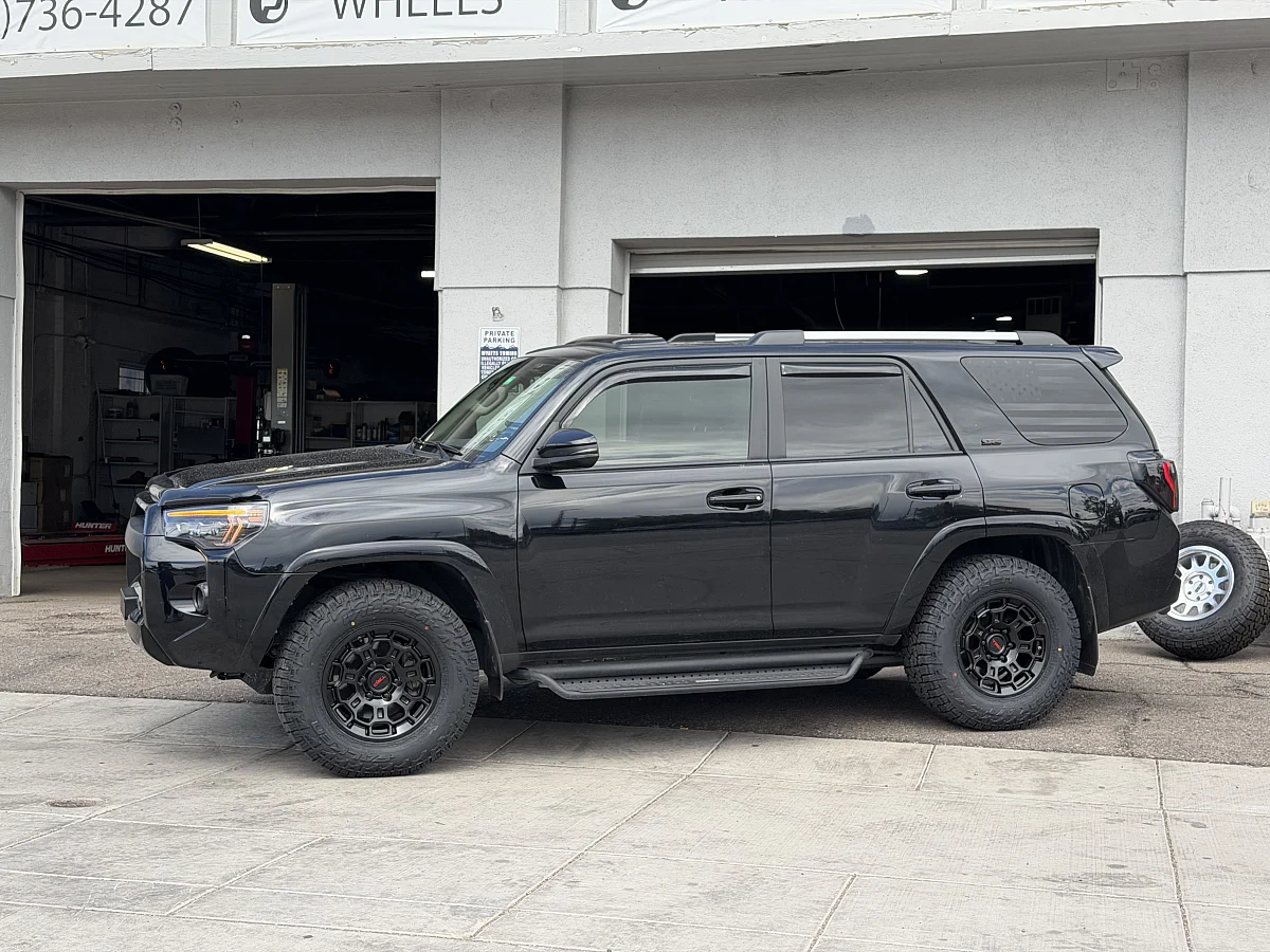 2023 Toyota 4Runner Running Replica Wheels 17" TRD Pro 303 Black