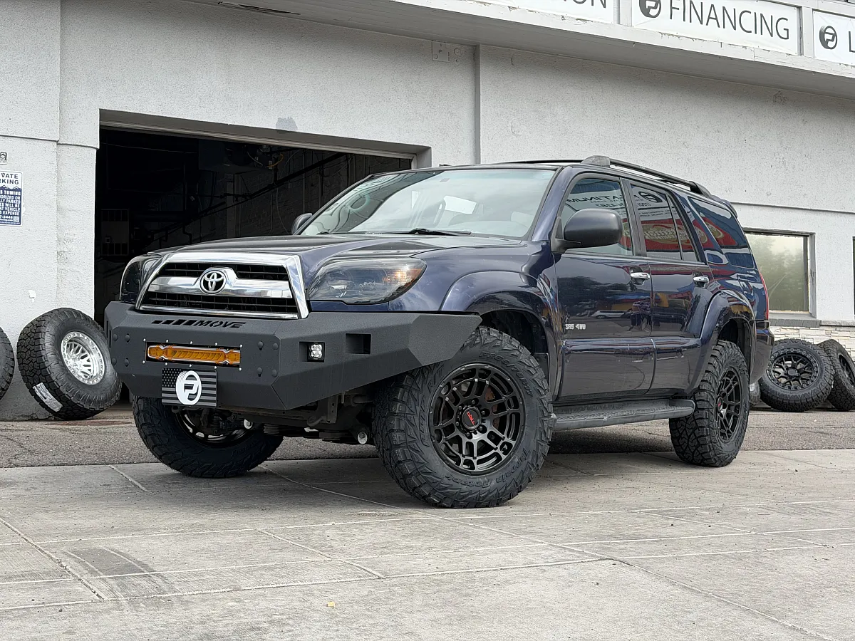 2007 Toyota 4Runner with Replica Wheels 17" TRD Pro 305 Black Wheels