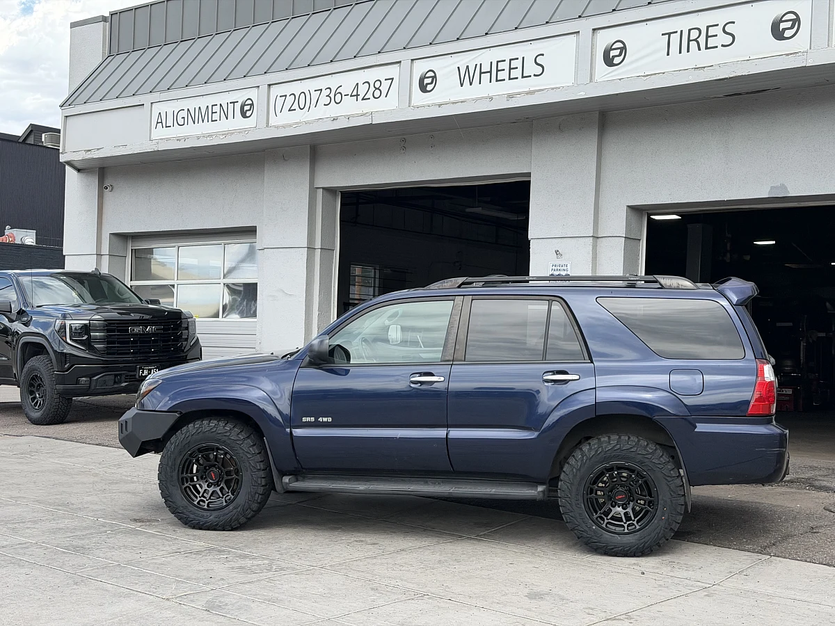 2007 Toyota 4Runner Running Replica Wheels 17" TRD Pro 305 Black