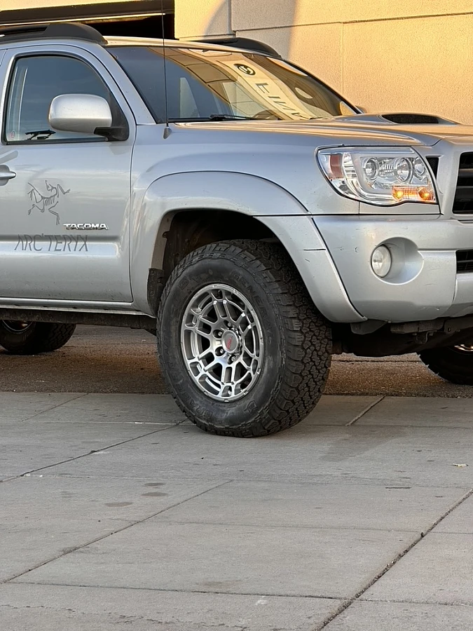 2013 Toyota Tacoma with Replica Wheels 17" TRD Pro 305 Silver Rims
