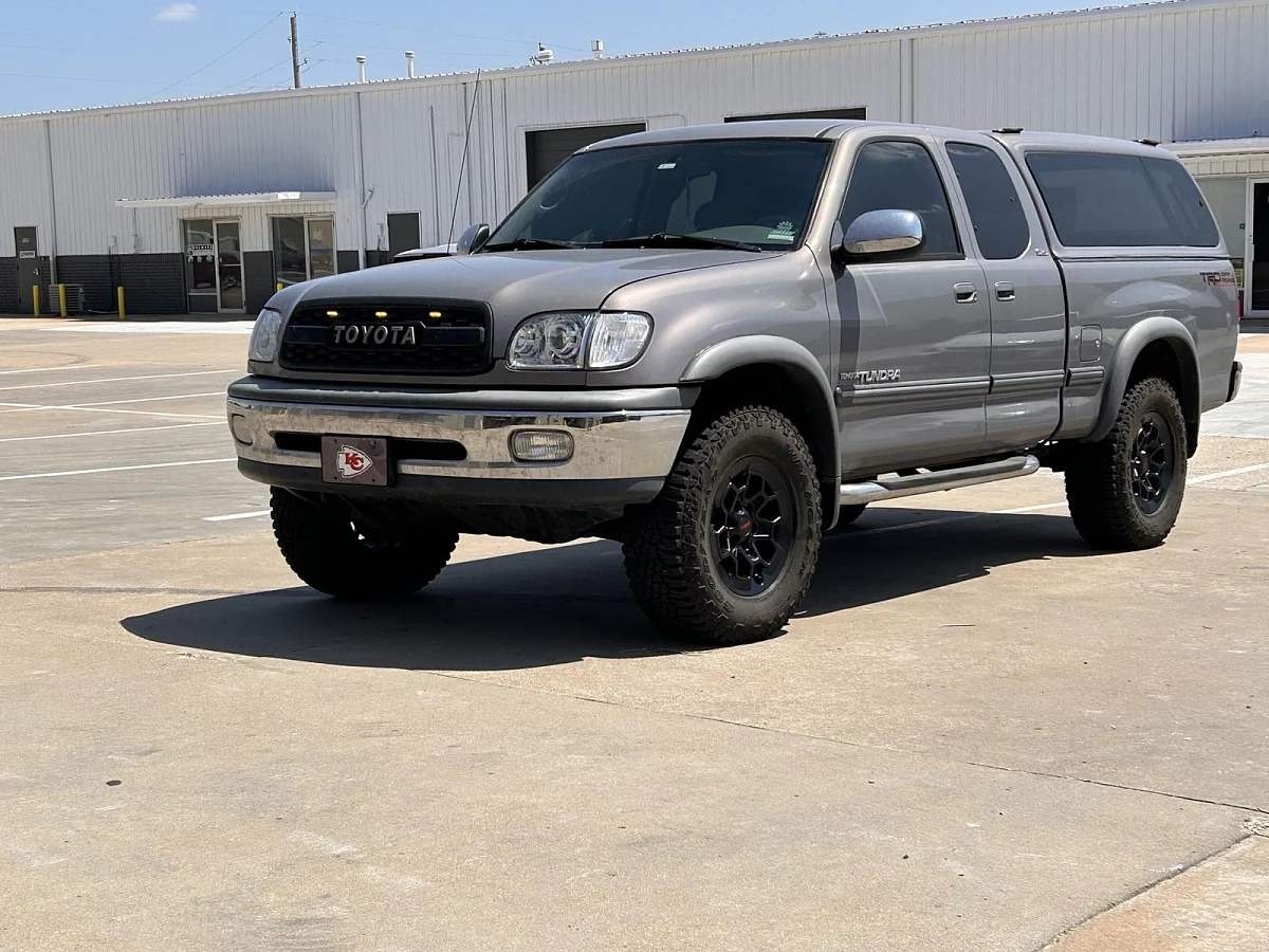 Black Replica Wheels 17" TRD Pro 309 on 2007 Toyota Tundra
