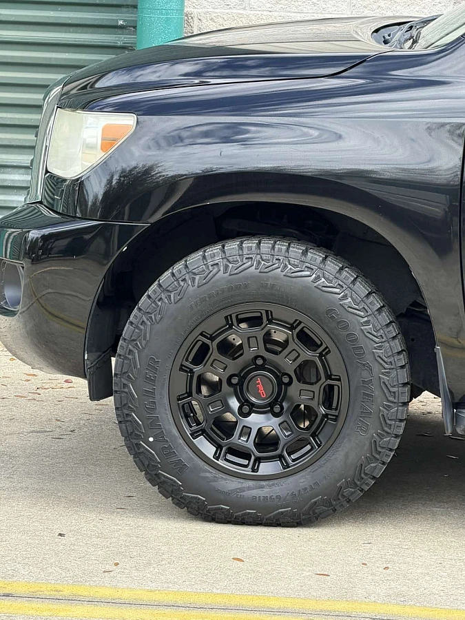 Replica Wheels 18" TRD Pro 303 Black on 2012 Toyota Sequoia