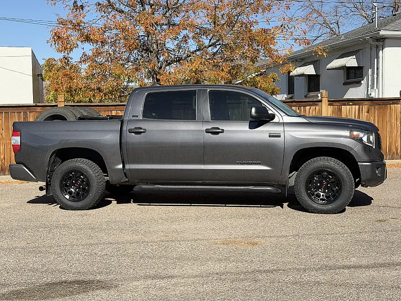 Black Replica Wheels 18" TRD Pro 303 on 2021 Toyota Tundra