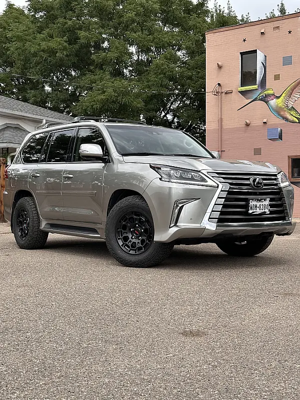 Replica Wheels Black 18" TRD Pro 303 Wheel on 2022 Lexus GX
