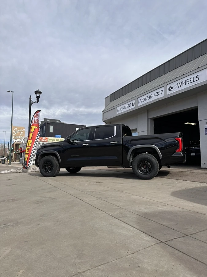 Replica Wheels 18" TRD Pro 303 Black on 2025 Toyota Tundra