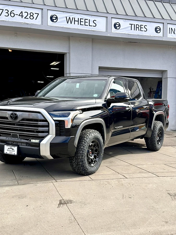 Replica Wheels Black 18" TRD Pro 303 Wheel on 2025 Toyota Tundra