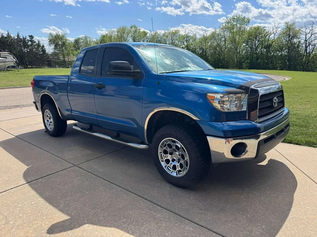 Silver Replica Wheels 18" TRD Pro 303 on 2018 Toyota Tundra