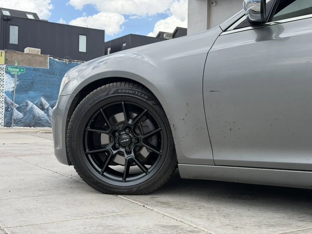 2012 Chrysler 300 Running Replica Wheels 20" SRT 1136 Black