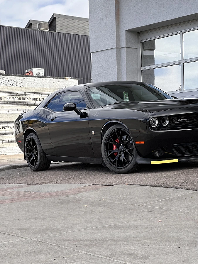 2022 Dodge Challenger with Replica Wheels 20" SRT Hellcat 1134 Black Rims