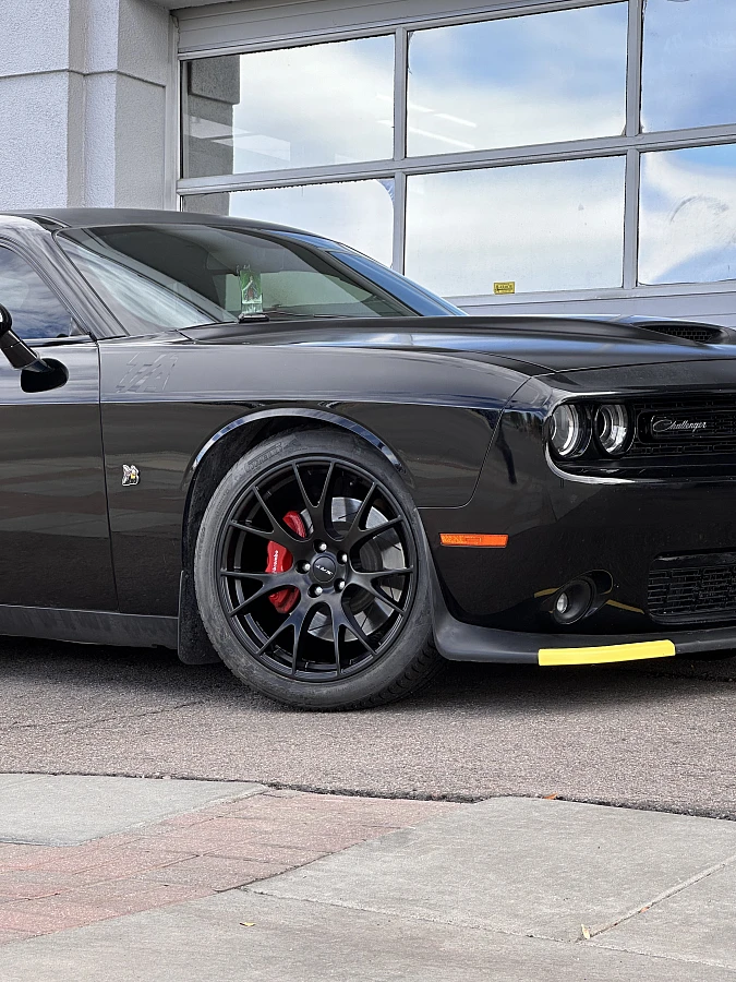 Replica Wheels Black 20" SRT Hellcat 1134 Wheel on 2022 Dodge Challenger
