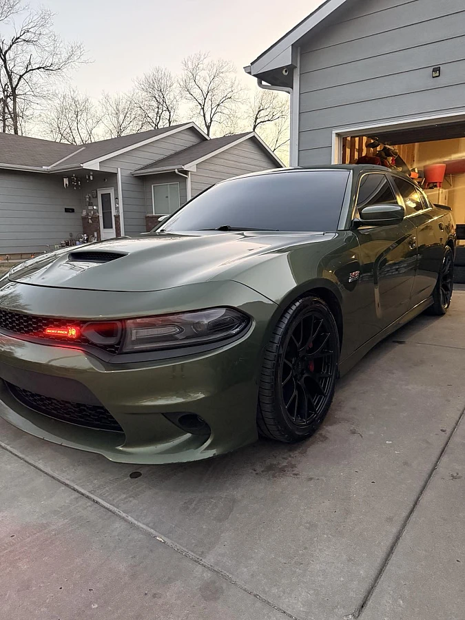 2022 Dodge Charger with Replica Wheels 20" SRT Hellcat 1134 Black Wheels
