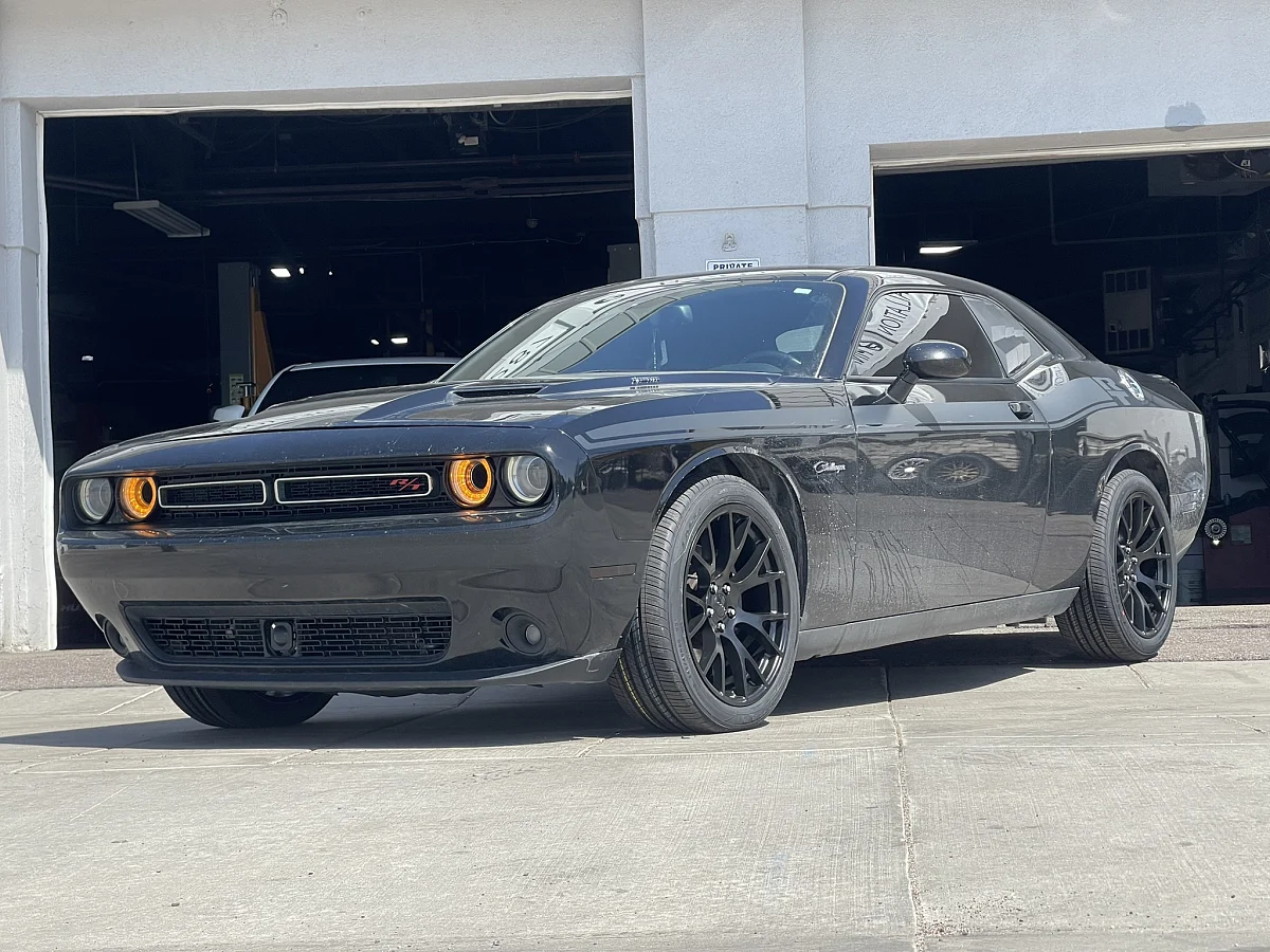 Replica Wheels 20" SRT Hellcat 1134 Black Rim on 2024 Dodge Challenger
