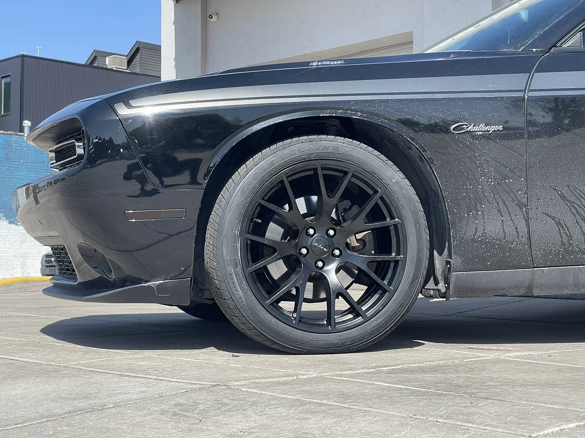 Replica Wheels Black 20" SRT Hellcat 1134 Wheel on 2024 Dodge Challenger
