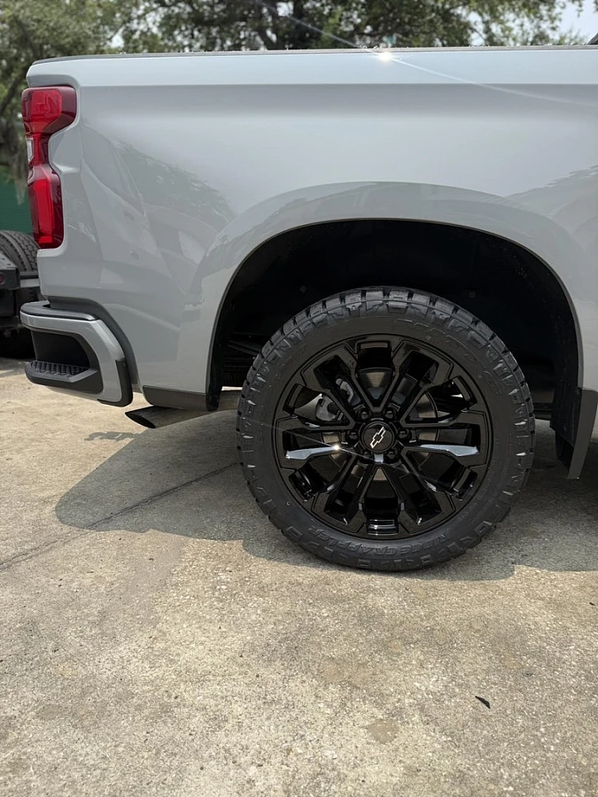 Replica Wheels 22" AT4 Style 1102 Black Rim on 2025 Chevrolet Silverado 1500