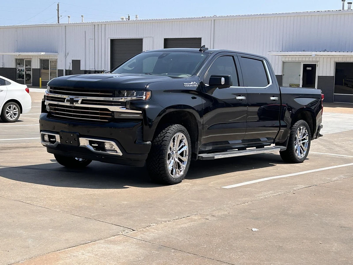 Replica Wheels 22" AT4 Style 1102 Chrome on 2024 Chevrolet Silverado 1500