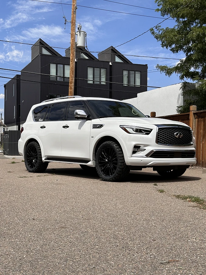 Replica Wheels 22" Escalade V 4483 Gloss Black Rim on 2020 Infiniti QX80