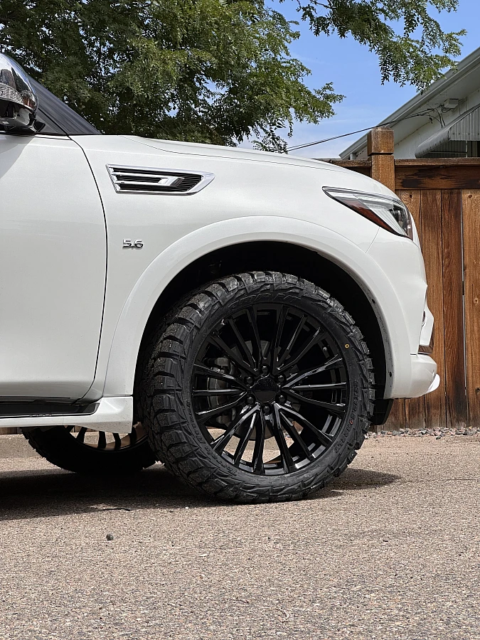 Replica Wheels Gloss Black 22" Escalade V 4483 Wheel on 2020 Infiniti QX80