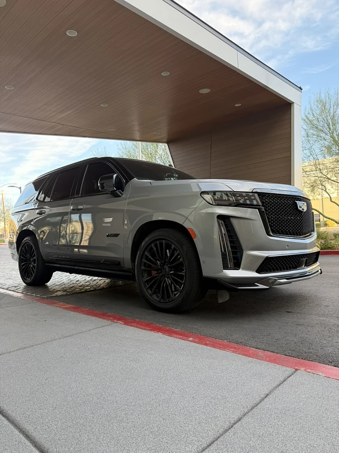 2026 Cadillac Escalade with Replica Wheels 22" Escalade V 4483 Gloss Black Wheels