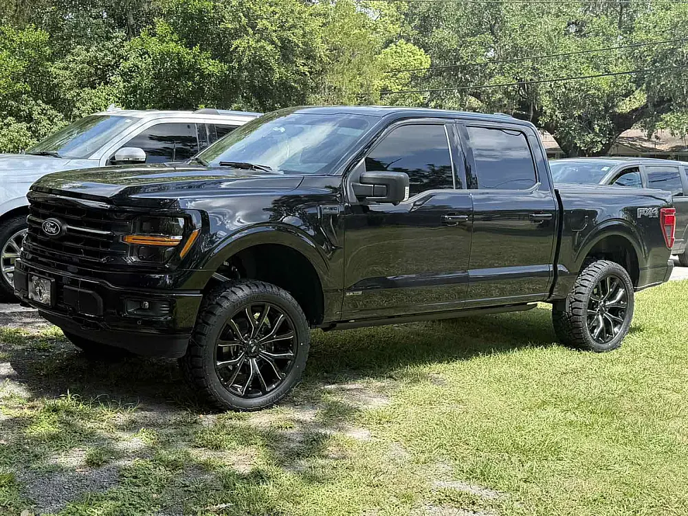 2024 Ford F-150 with Replica Wheels 22" Ford F150 Platinum 1125 Black and Milled Rims
