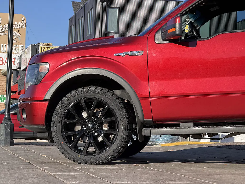 Replica Wheels 22" Ford F150 Platinum 1125 Black on 2014 Ford F-150