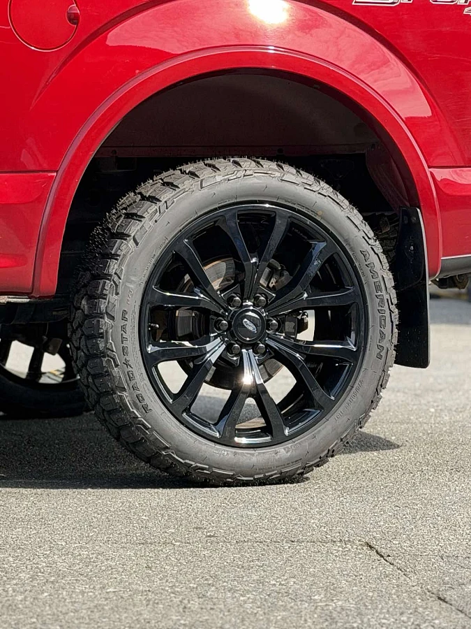 Replica Wheels 22" Ford F150 Platinum 1125 Black on 2020 Ford F-150