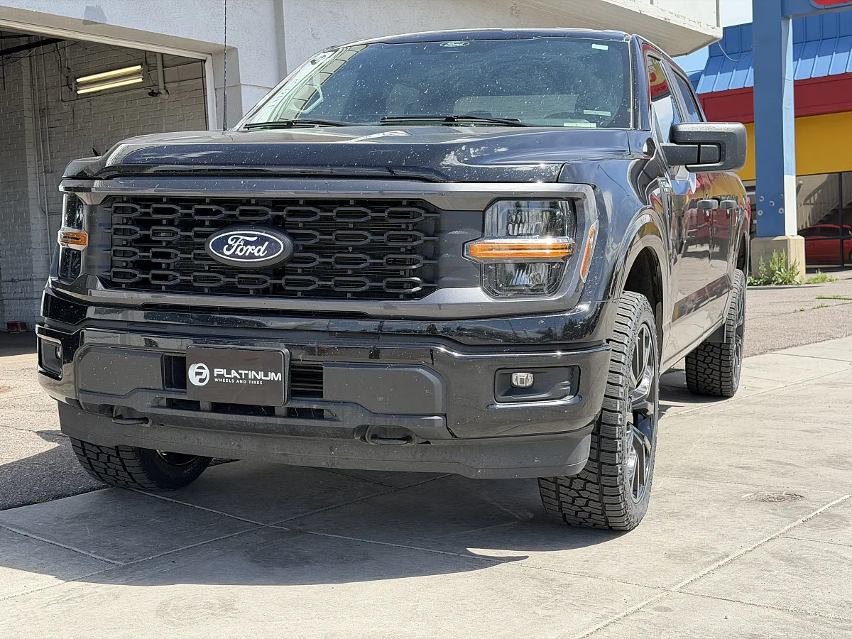 2026 Ford F-150 Replica Wheels 22" Ford F150 Platinum 1125 Black Wheel