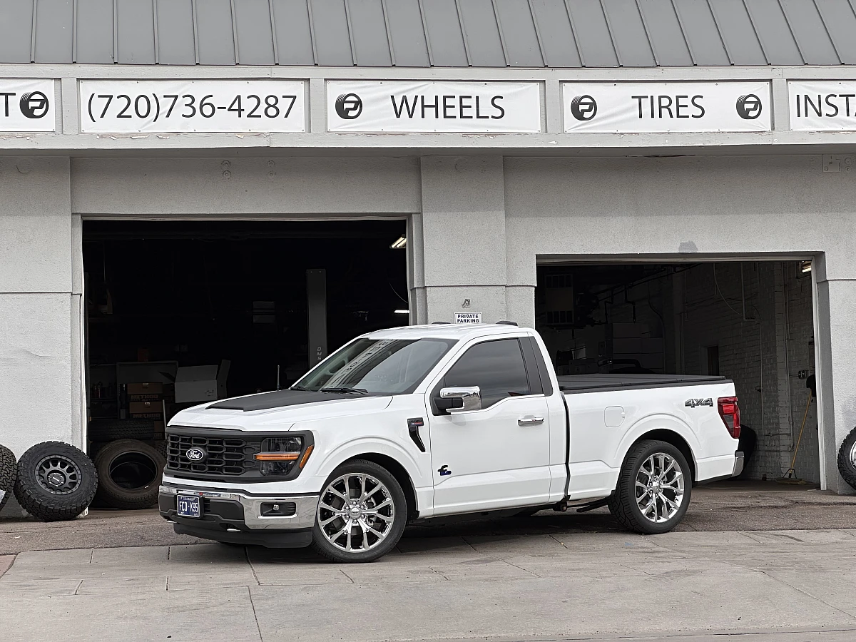 2024 Ford F-150 with Replica Wheels 22" Ford F150 Platinum 1125 Chrome Wheels