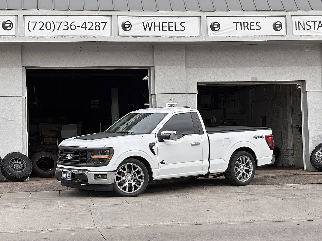 Replica Wheels 22" Ford F150 Platinum 1125 Chrome Rim on 2024 Ford F-150