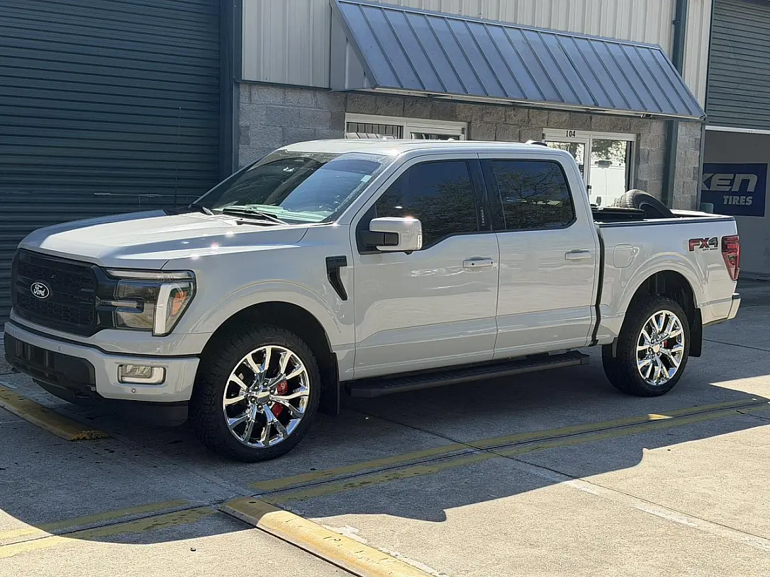 Replica Wheels 22" Ford F150 Platinum 1125 Chrome Rim on 2026 Ford F-150