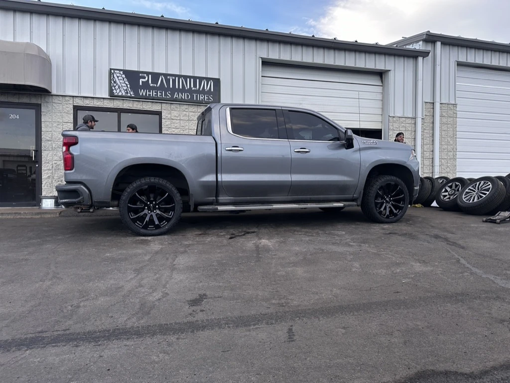 Black Replica Wheels 22" High Country 1115 on 2024 Chevrolet Silverado 1500