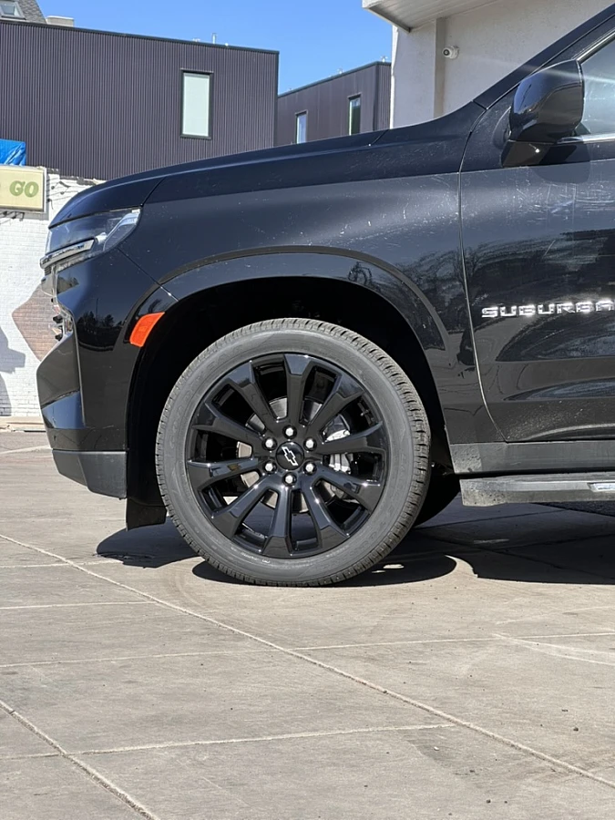 Replica Wheels 22" High Country 1115 Black Rim on 2025 Chevrolet Suburban