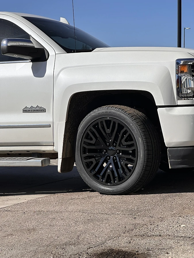 Replica Wheels 22" Hollander 1109 Black Rim on 2018 Chevrolet Silverado 1500